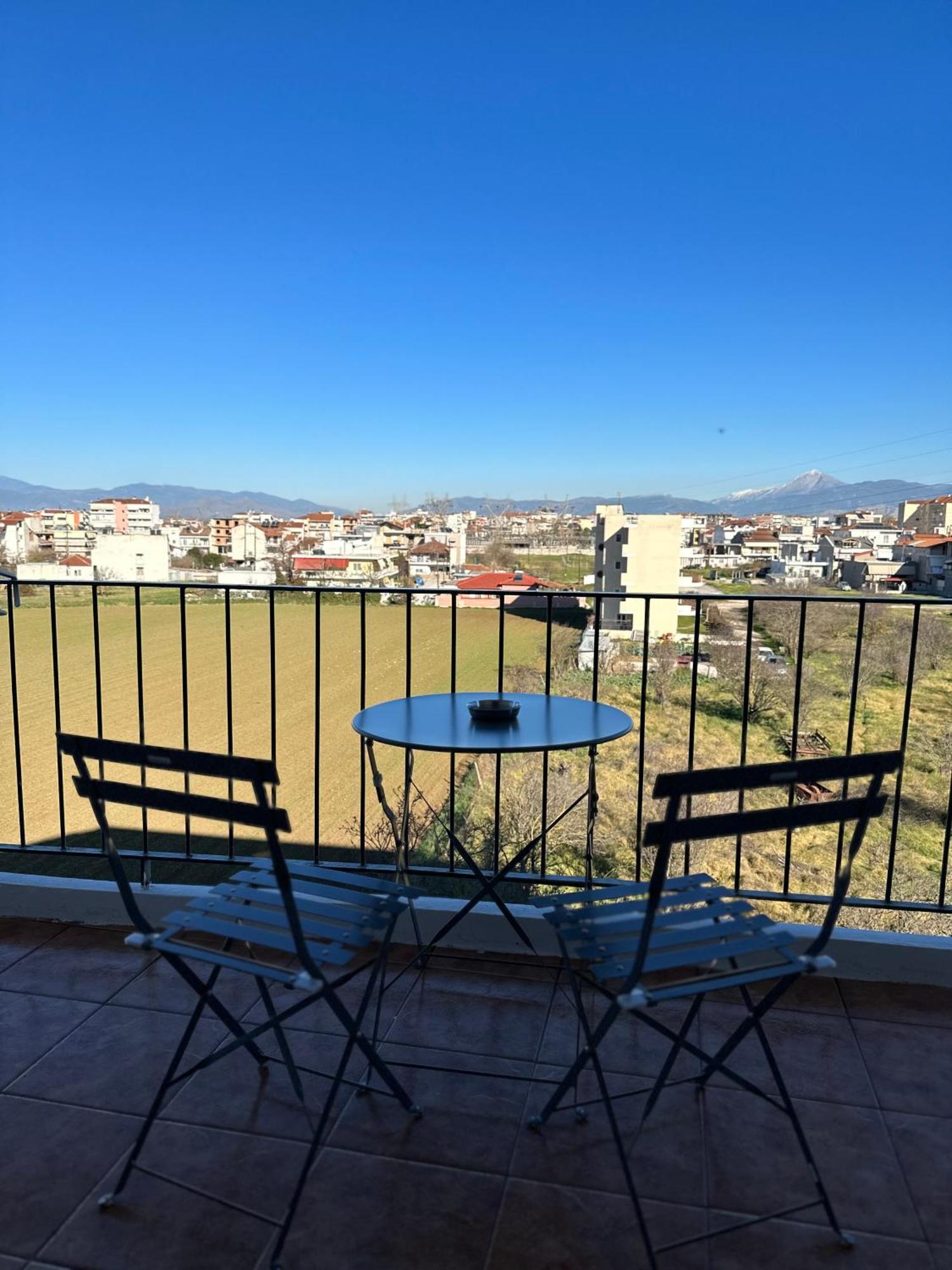 Νεάπολη Apartment Larissa Ngoại thất bức ảnh