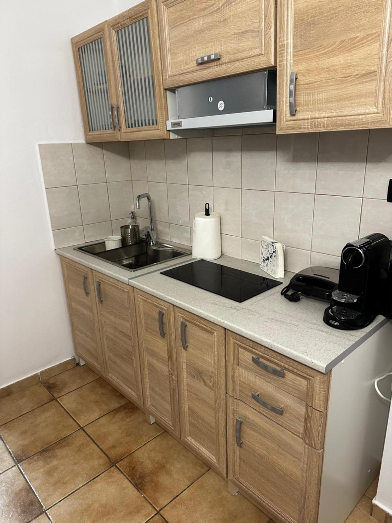 Νεάπολη Apartment Larissa Ngoại thất bức ảnh