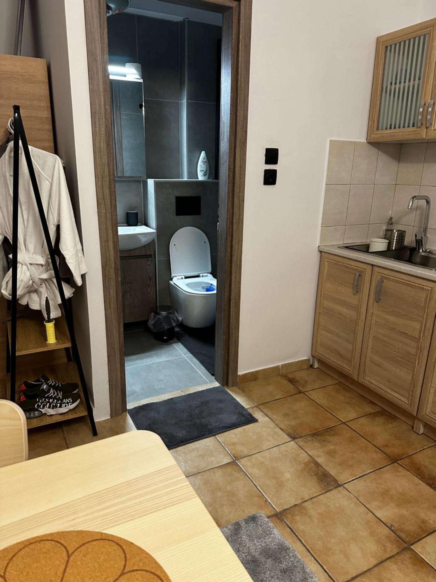 Νεάπολη Apartment Larissa Ngoại thất bức ảnh