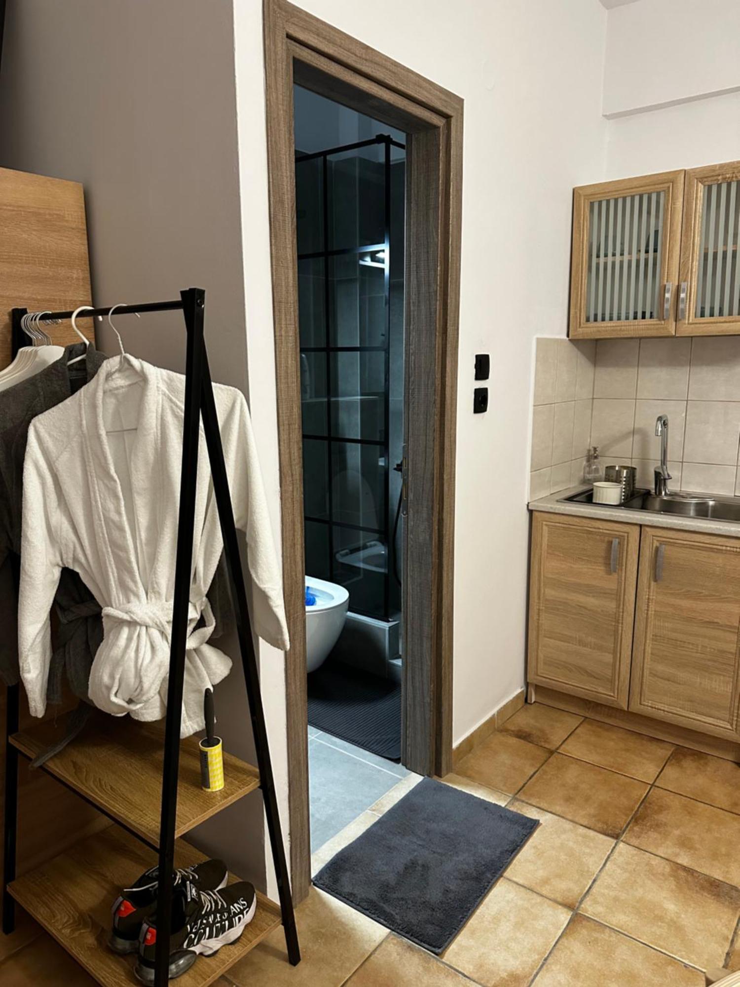 Νεάπολη Apartment Larissa Ngoại thất bức ảnh
